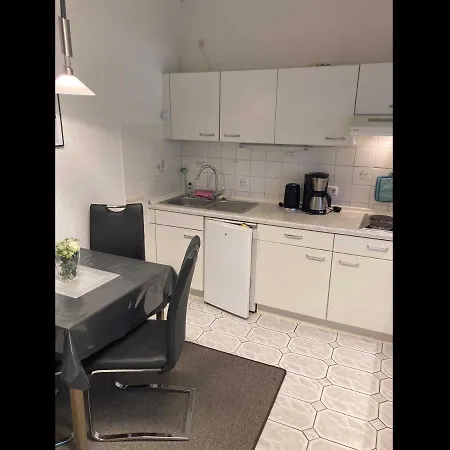 Ferienwohnung Strandallee 2 *