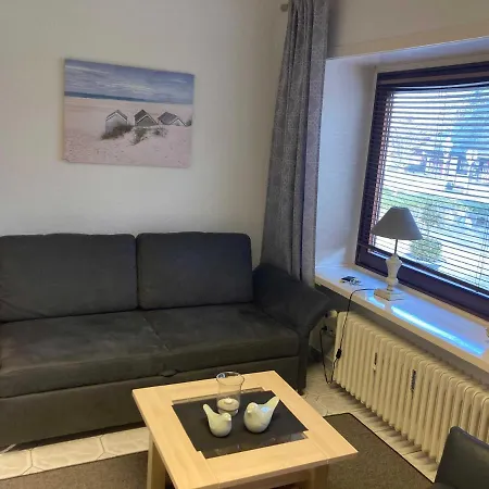 Ferienwohnung Strandallee 2 Apartament