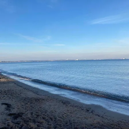 Apartament Ferienwohnung Strandallee 2 *